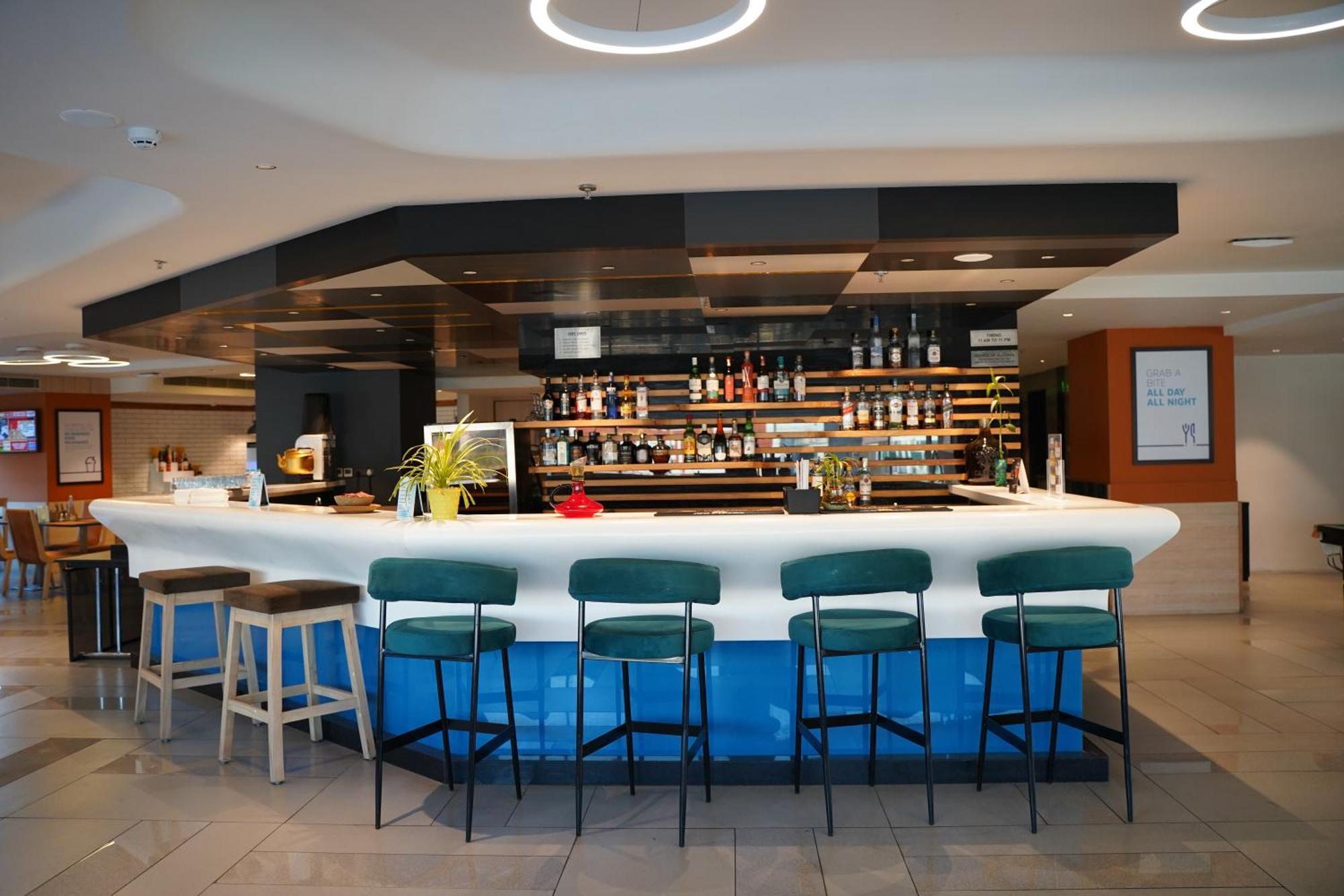 Holiday Inn Express & Suites Jaipur Gopalpura מראה חיצוני תמונה
