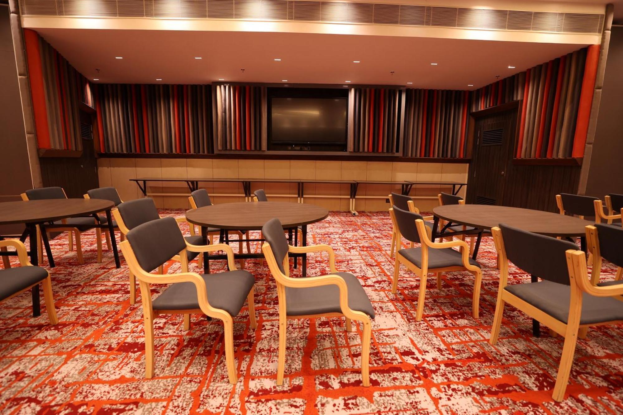 Holiday Inn Express & Suites Jaipur Gopalpura מראה חיצוני תמונה